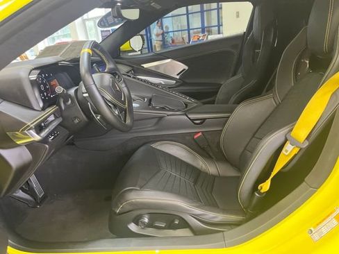 Used 2023 Chevrolet Corvette Stingray Premium Cpe w/ 3LT image 10