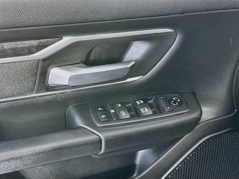 Used 2019 RAM 1500 Big Horn RWD image 24