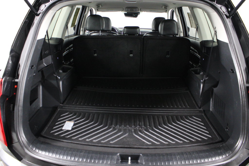 Used 2022 Kia Telluride LX FWD image 17