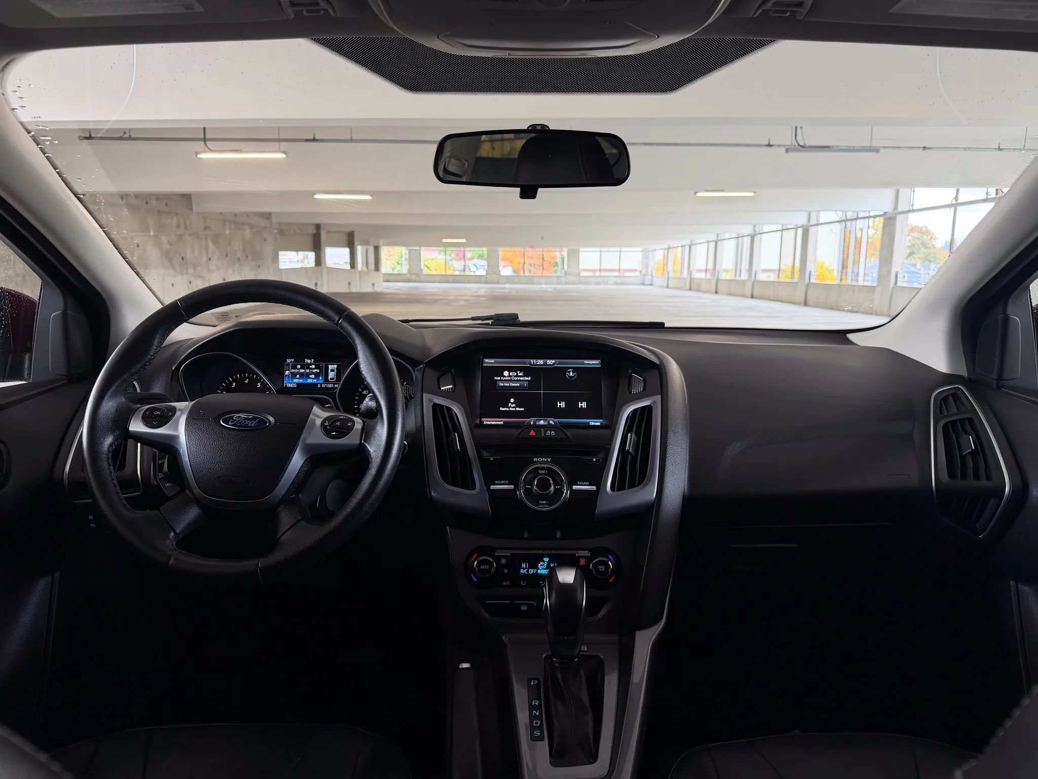Used 2014 Ford Focus Titanium FWD image 26