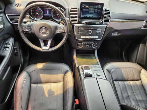 Used 2017 Mercedes-Benz GLS 450 4MATIC image 13