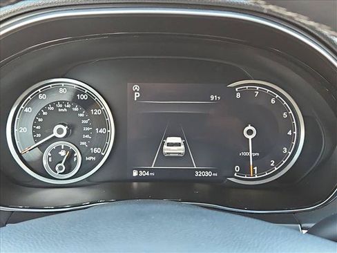 Used 2025 Genesis GV70 2.5T AWD/4WD image 11