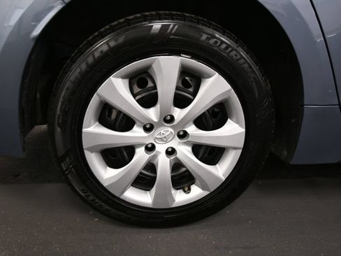Used 2024 Toyota Corolla LE FWD image 29