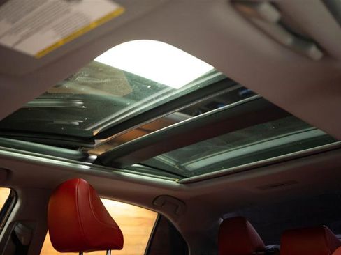 Used 2019 Toyota Camry XSE image 30