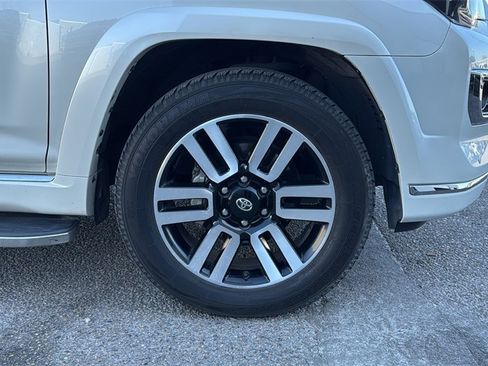 Used 2023 Toyota 4Runner Limited image 28