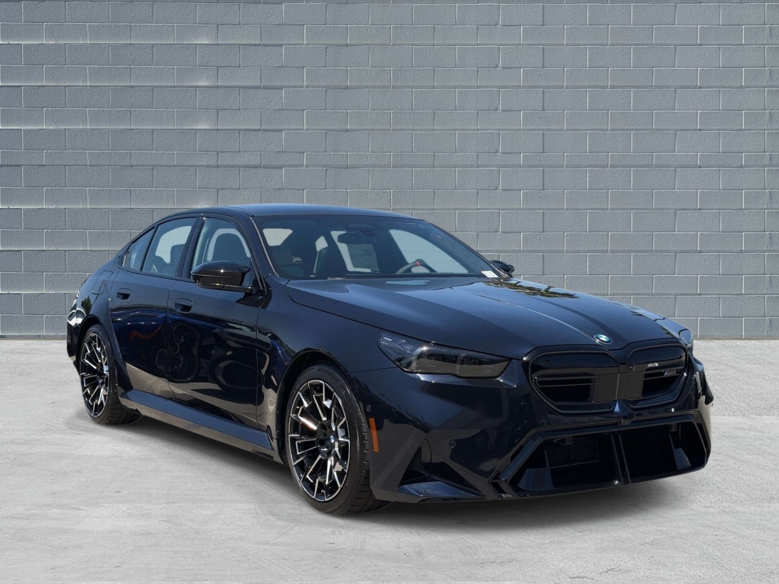 Used 2026 BMW M5 w/ Executive Package AWD/4WD image 1