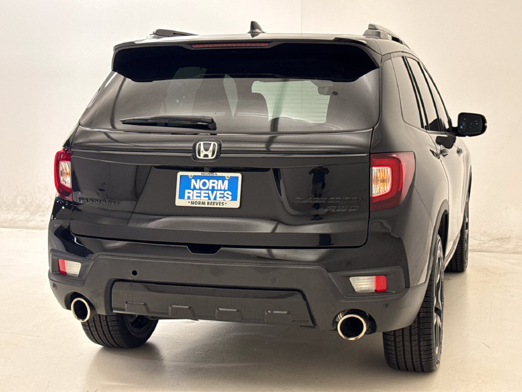 Certified 2024 Honda Passport Black Edition image 9