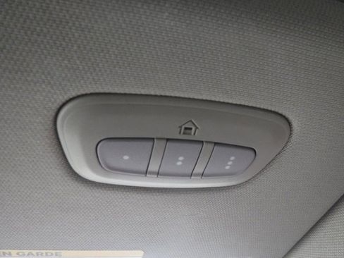 Certified 2022 RAM 1500 Laramie image 42