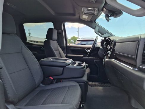 Used 2023 Chevrolet Silverado 1500 LT AWD/4WD image 25