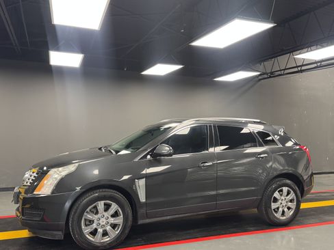 Used 2016 Cadillac SRX Luxury w/ Driver Awareness Package image 2