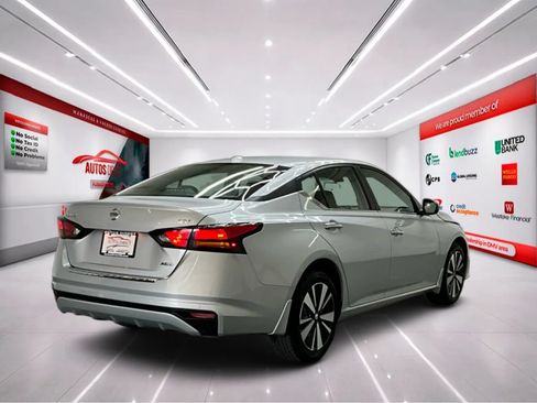 Used 2021 Nissan Altima 2.5 SV AWD/4WD image 7