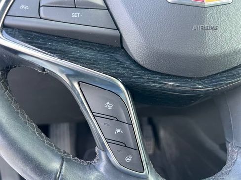 Used 2024 Cadillac XT5 Premium Luxury w/ Technology Package AWD/4WD image 27