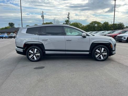 New 2026 Hyundai Ioniq 9 SEL image 4