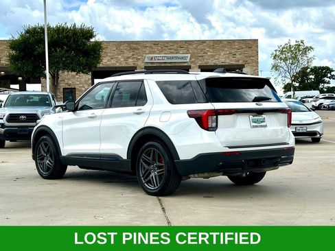 Used 2025 Ford Explorer ST-Line w/ Premium Package RWD image 9