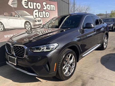 Used 2022 BMW X4 xDrive30i w/ Parking Assistance Package image 2
