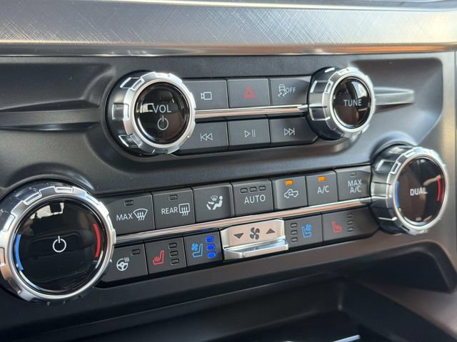 New 2026 Ford F350 King Ranch w/ FX4 Off-Road Package AWD/4WD image 27