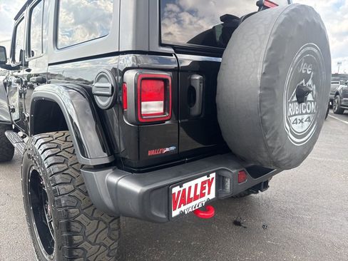 Used 2021 Jeep Wrangler Unlimited Rubicon w/ Uconnect 4C Nav & Sound Group image 19