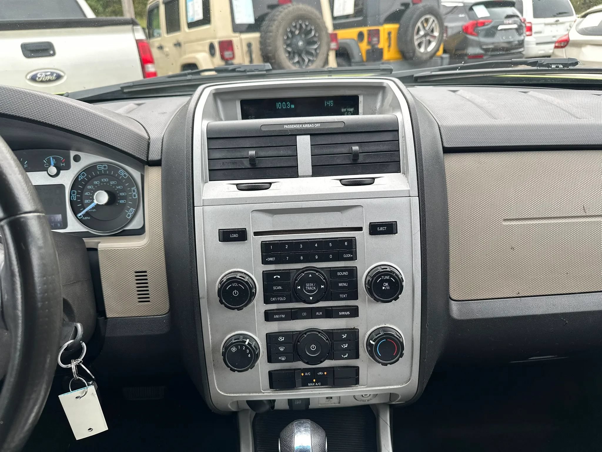 Used 2011 Mercury Mariner 4WD w/ 101A Rapid Spec Order Code image 15