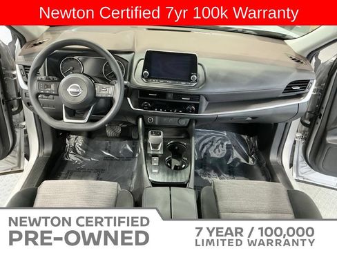 Used 2023 Nissan Rogue SV FWD image 7