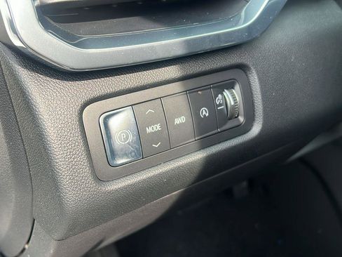 New 2026 GMC Acadia Elevation w/ Elevation Premium Package AWD/4WD image 12