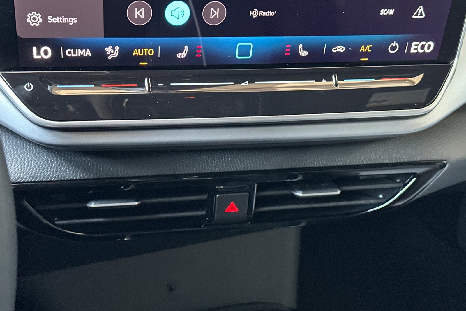 New 2026 Volkswagen ID.4 Pro RWD image 19