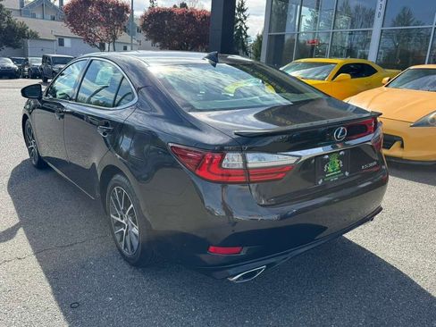 Used 2017 Lexus ES 350 w/ Premium Package image 14