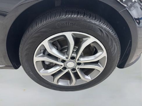 Used 2016 Mercedes-Benz C 300 4MATIC Sedan image 16