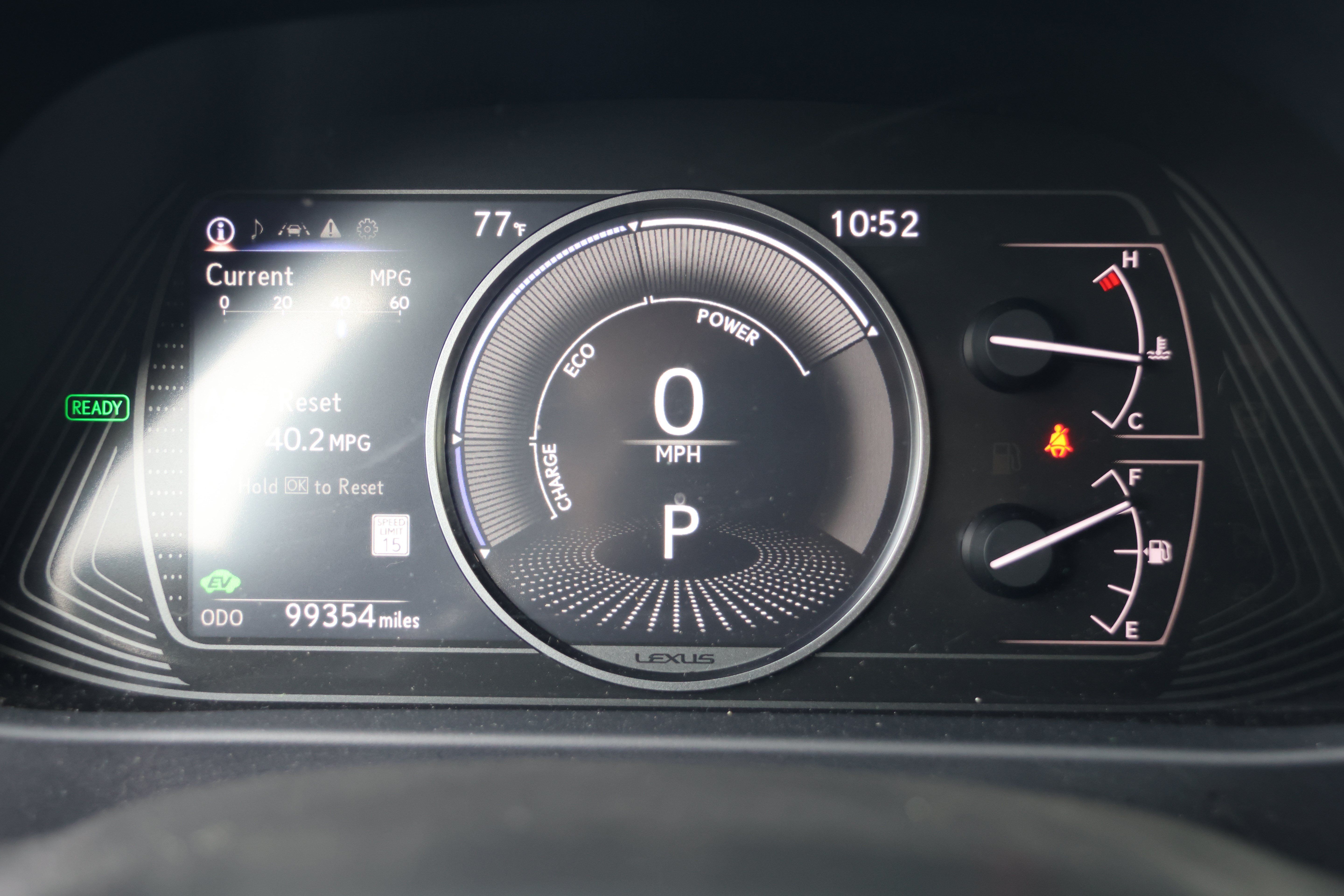 Used 2021 Lexus UX 250h w/ Accessory Package (Z1) AWD/4WD image 18