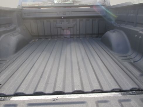 Used 2021 Chevrolet Colorado Z71 AWD/4WD image 16