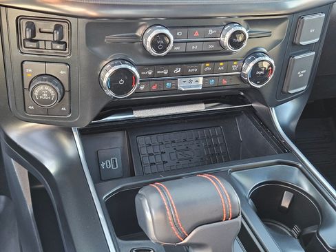 Used 2025 Ford F150 Raptor AWD/4WD image 28
