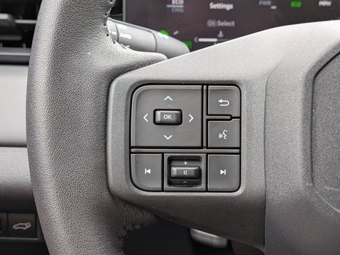 Used 2026 Toyota RAV4 XLE Premium AWD/4WD image 20