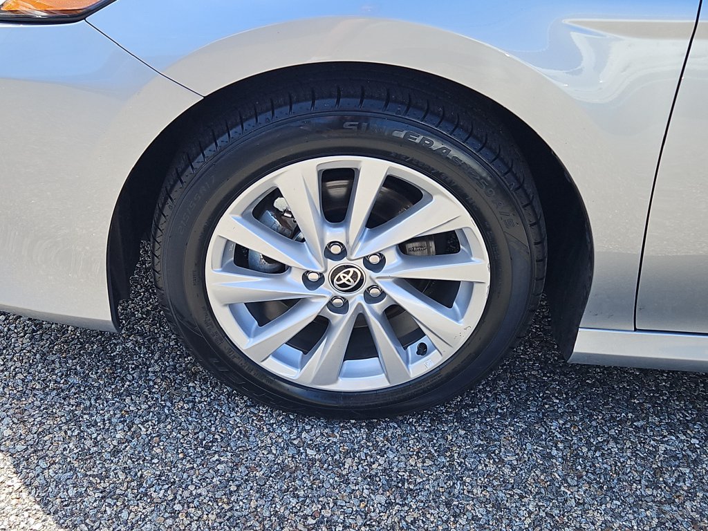 Used 2023 Toyota Camry LE AWD/4WD image 7