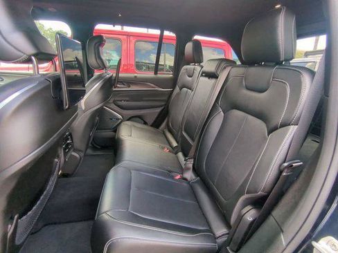 Certified 2023 Jeep Grand Cherokee Overland w/ Adv Protech Group III RWD image 16