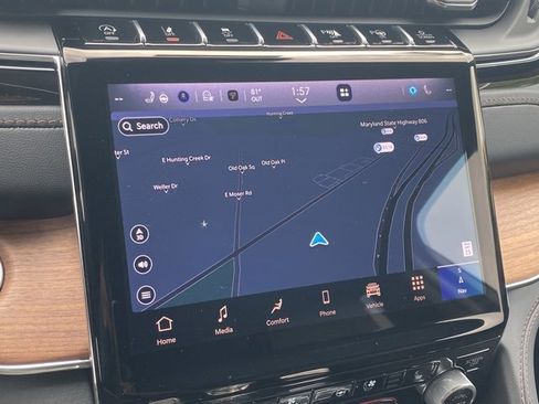 New 2025 Jeep Grand Cherokee L Summit image 3