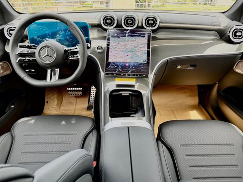 New 2026 Mercedes-Benz GLC 43 AMG 4MATIC image 31