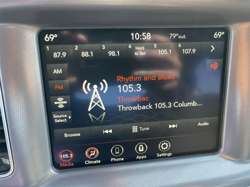 Used 2023 Dodge Charger SXT image 16