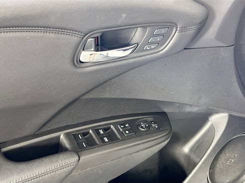 Used 2018 Acura RDX AWD image 17