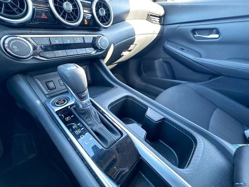 Used 2025 Nissan Sentra SV image 20