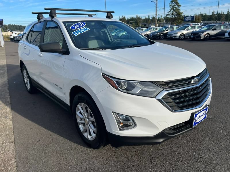 Used 2020 Chevrolet Equinox LS w/ LS Convenience Package AWD/4WD image 4