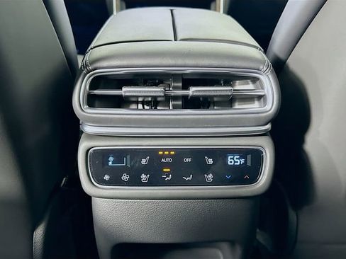 New 2026 Genesis GV80 3.5T Prestige image 18