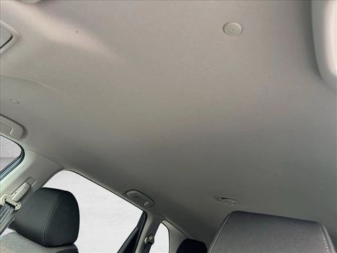 Used 2025 Honda CR-V LX image 30
