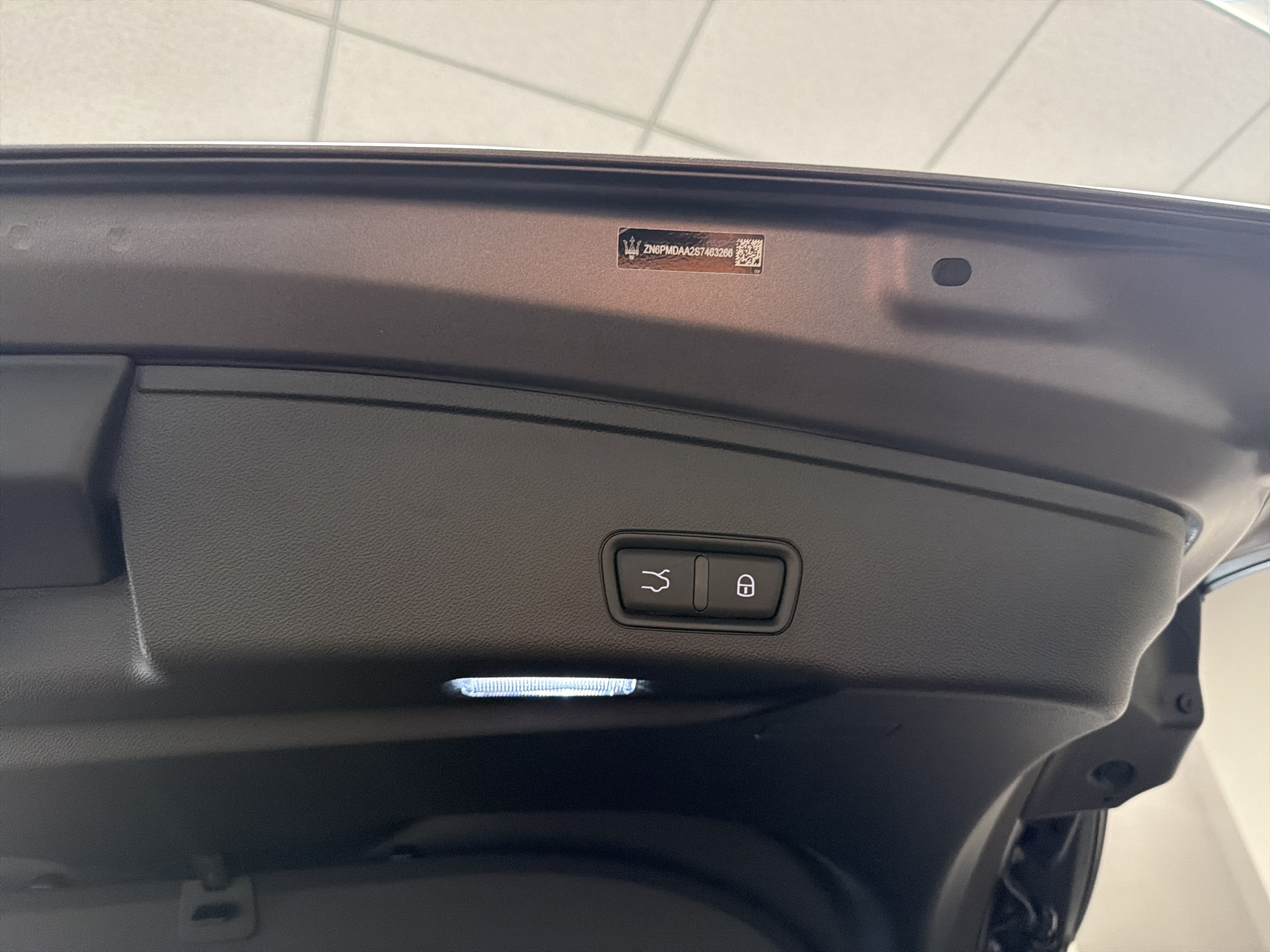 Used 2025 Maserati Grecale GT AWD/4WD image 26
