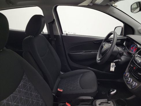 Used 2021 Chevrolet Spark LT image 21