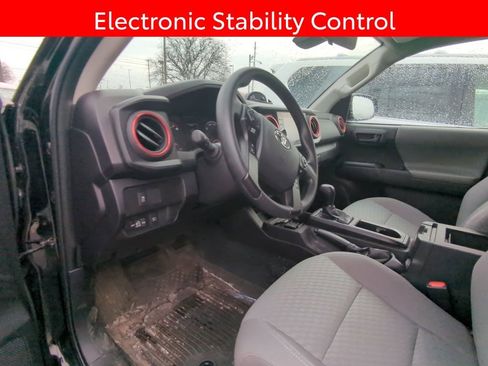 Used 2023 Toyota Tacoma SR image 8