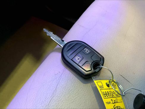 Used 2011 Ford Edge SEL w/ 202A Rapid Spec Order Code image 14