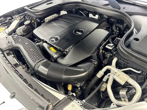 Used 2022 Mercedes-Benz GLC 300 w/ AMG Line image 72