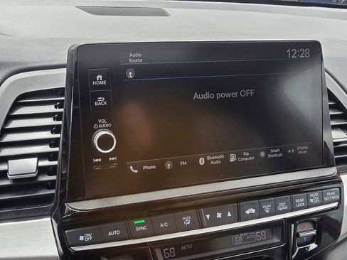 Used 2025 Honda Odyssey EX-L image 24