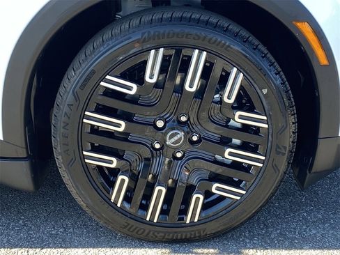 New 2026 Nissan Leaf Platinum+ image 7