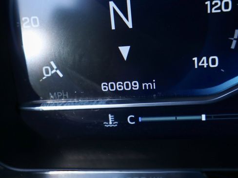 Used 2022 Chevrolet Silverado 1500 RST image 24