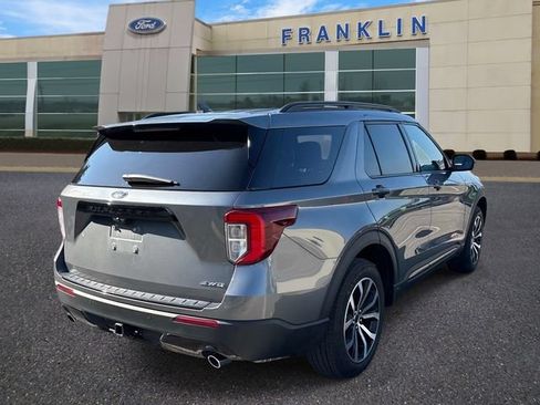 Used 2023 Ford Explorer ST-Line w/ Class IV Trailer Tow Package AWD/4WD image 7